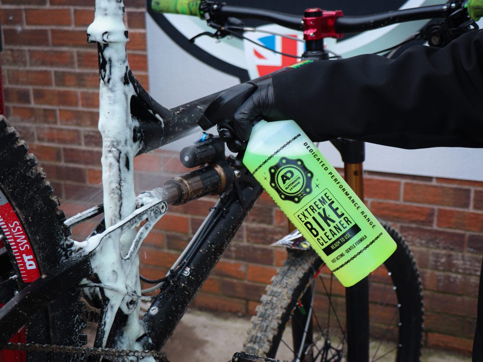 The Ultimate Guide to Cleaning and Polishing Your Mountain Bike